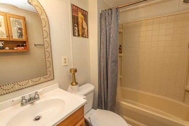 1577 Crystal Lake Dr., Myrtle Beach, SC 29575