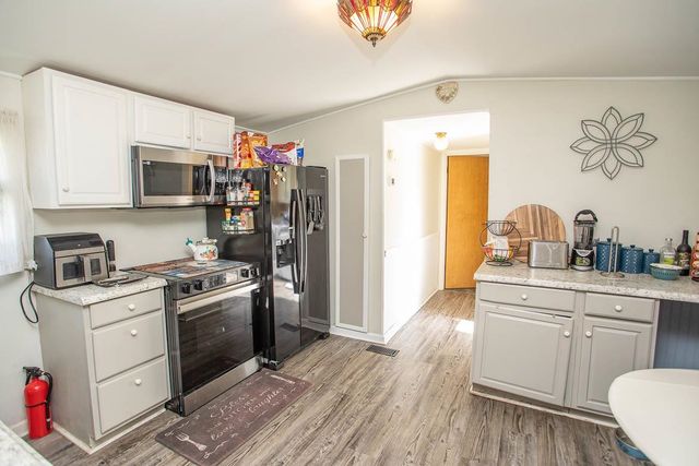 1577 Crystal Lake Dr., Myrtle Beach, SC 29575