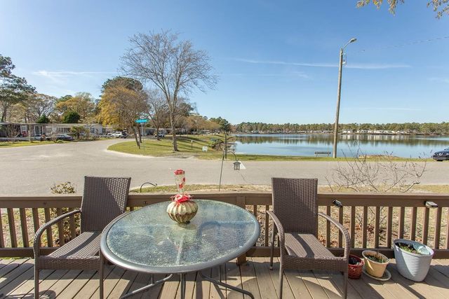 1577 Crystal Lake Dr., Myrtle Beach, SC 29575