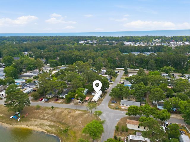 1577 Crystal Lake Dr., Myrtle Beach, SC 29575