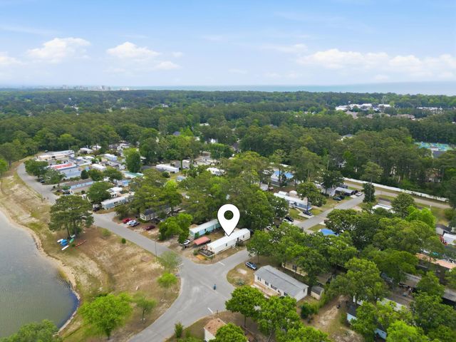 1577 Crystal Lake Dr., Myrtle Beach, SC 29575