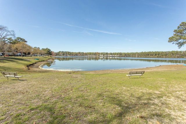 1577 Crystal Lake Dr., Myrtle Beach, SC 29575