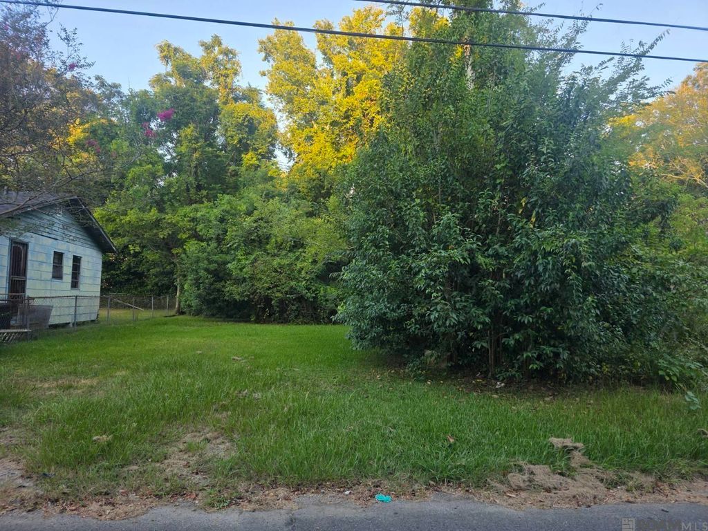 830 N 32nd St, Baton Rouge, LA 70802