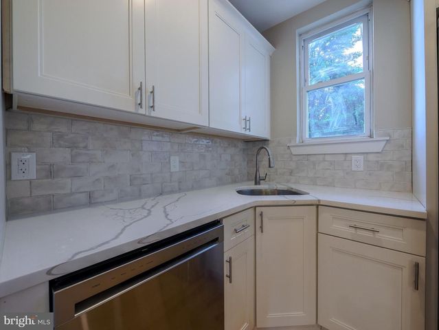 624 SENECA AVE, Norwood, PA 19074