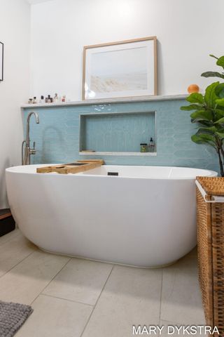 145 Bay Meadows Drive, Park Twp, MI 49424