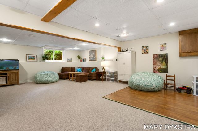 145 Bay Meadows Drive, Park Twp, MI 49424