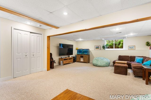 145 Bay Meadows Drive, Park Twp, MI 49424