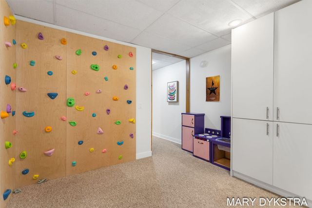 145 Bay Meadows Drive, Park Twp, MI 49424