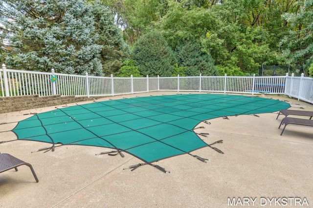 145 Bay Meadows Drive, Park Twp, MI 49424