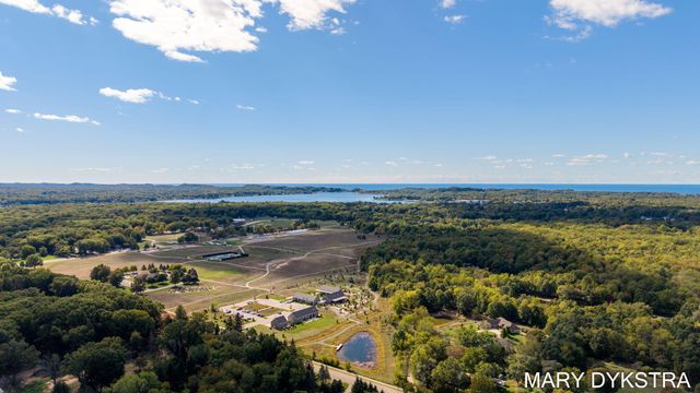 145 Bay Meadows Drive, Park Twp, MI 49424