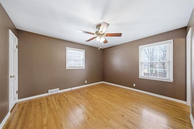 10813 Beacon Avenue, Kansas City, MO 64134