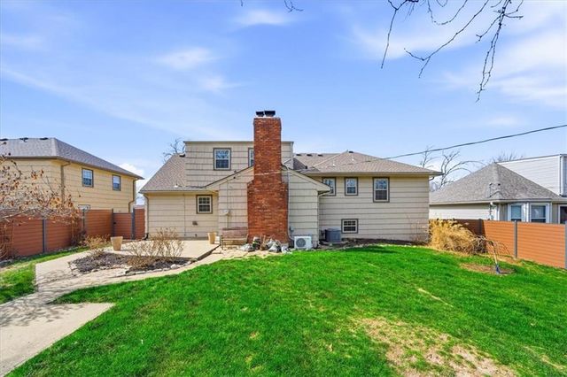 10813 Beacon Avenue, Kansas City, MO 64134