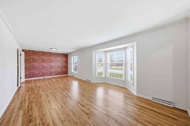 10813 Beacon Avenue, Kansas City, MO 64134