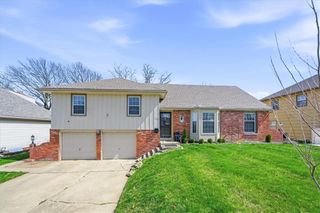 10813 Beacon Avenue, Kansas City, MO 64134