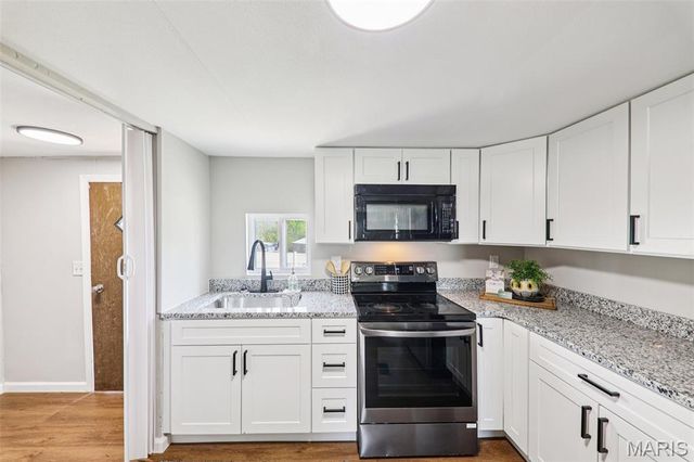 641 Carolee Court, Villa Ridge, MO 63089