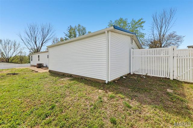 641 Carolee Court, Villa Ridge, MO 63089