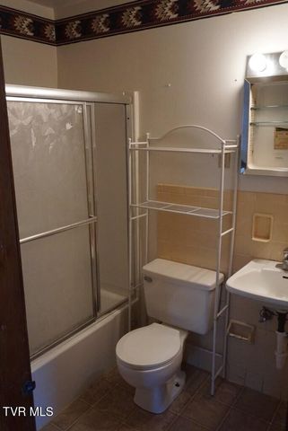 133 East Ravine Road, Kingsport, TN 37660