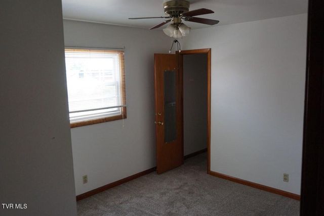 133 East Ravine Road, Kingsport, TN 37660