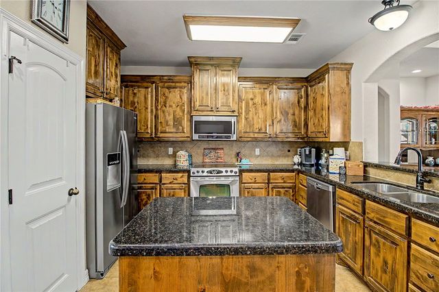 14105 Renee Lane, College Station, TX 77845