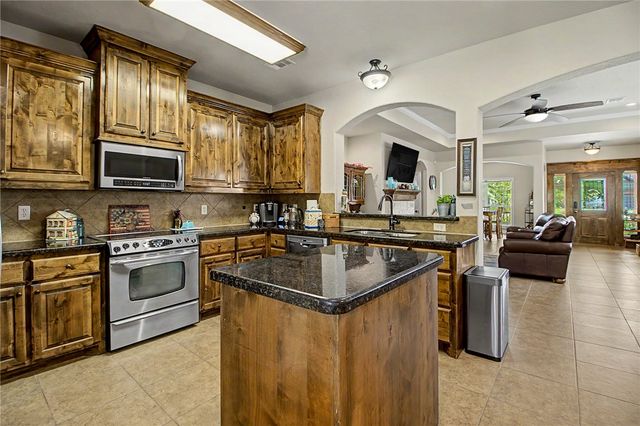 14105 Renee Lane, College Station, TX 77845