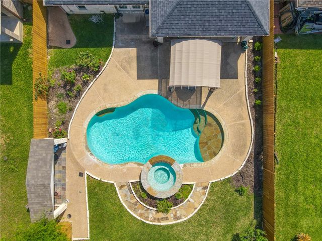 14105 Renee Lane, College Station, TX 77845