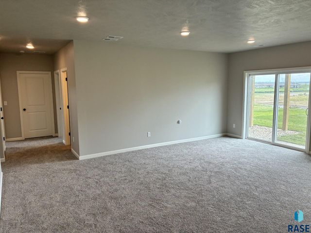 2209 E Alexa St Street, Brandon, SD 57005