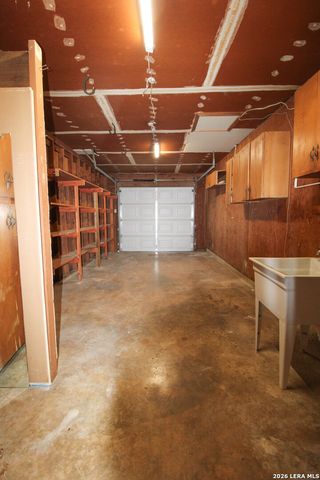 4102 WAIKIKI DR, San Antonio, TX 78218