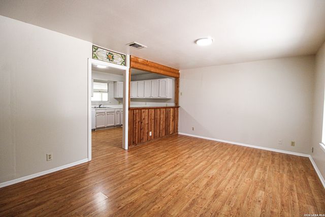 4102 WAIKIKI DR, San Antonio, TX 78218