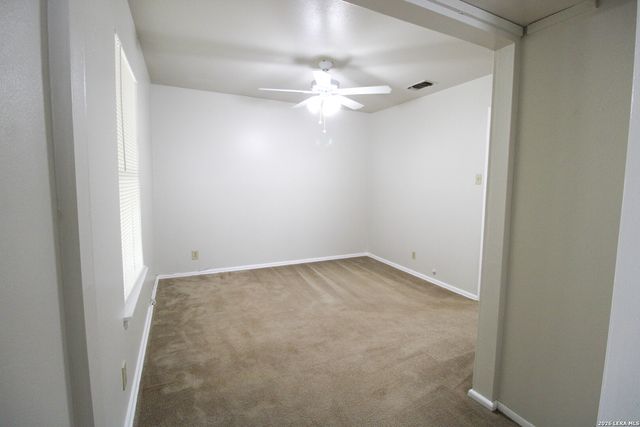 4102 WAIKIKI DR, San Antonio, TX 78218