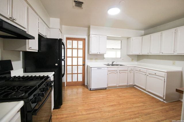 4102 WAIKIKI DR, San Antonio, TX 78218
