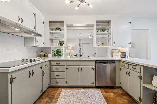 4038 Fariss Ln, El Sobrante, CA 94803