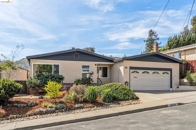 4038 Fariss Ln, El Sobrante, CA 94803