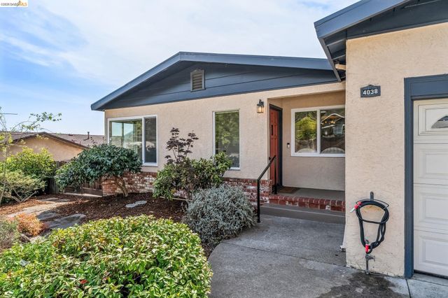 4038 Fariss Ln, El Sobrante, CA 94803