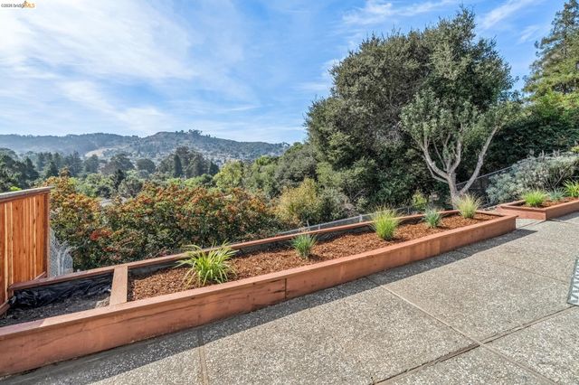 4038 Fariss Ln, El Sobrante, CA 94803