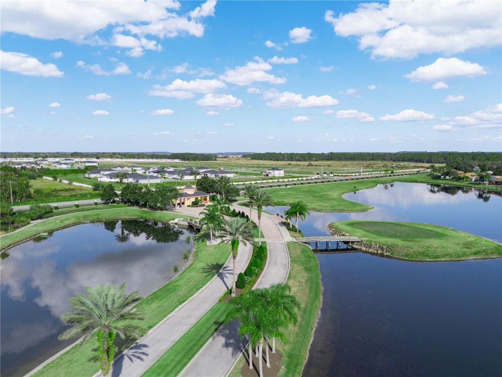 Image 34 of property listing at 4144 ABERDEEN LANE, Lake Wales, FL 33859