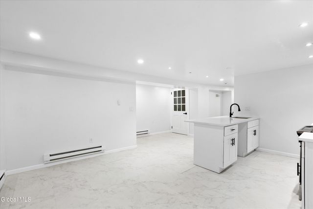 142 Chestnut Street, Albany, NY 12210