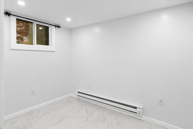 142 Chestnut Street, Albany, NY 12210