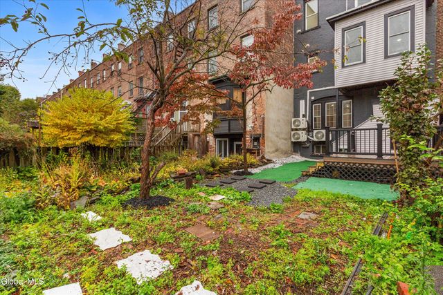 142 Chestnut Street, Albany, NY 12210