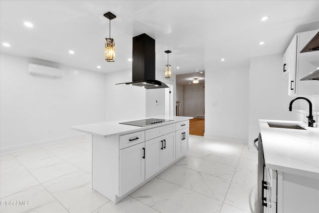 142 Chestnut Street, Albany, NY 12210