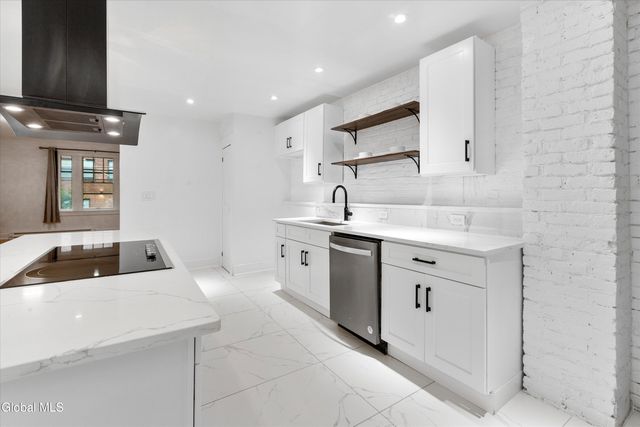 142 Chestnut Street, Albany, NY 12210