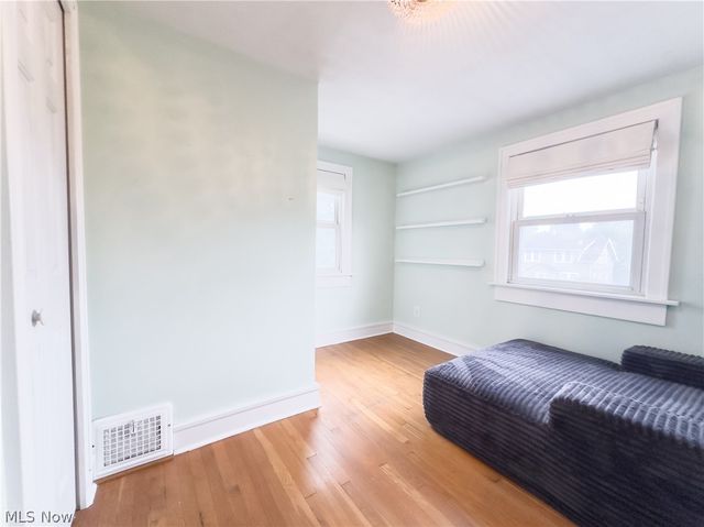 1517 Holmden Road, South Euclid, OH 44121
