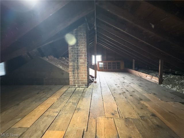 1517 Holmden Road, South Euclid, OH 44121