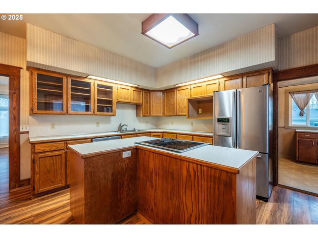 509 N COLLIER St, Coquille, OR 97423