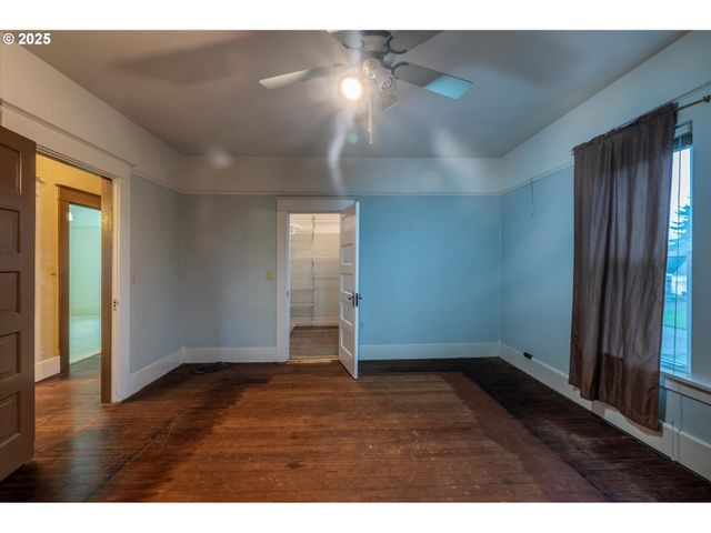 509 N COLLIER St, Coquille, OR 97423