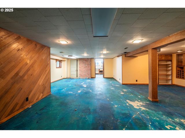 509 N COLLIER St, Coquille, OR 97423