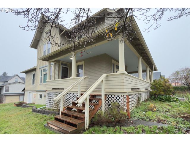 509 N COLLIER St, Coquille, OR 97423