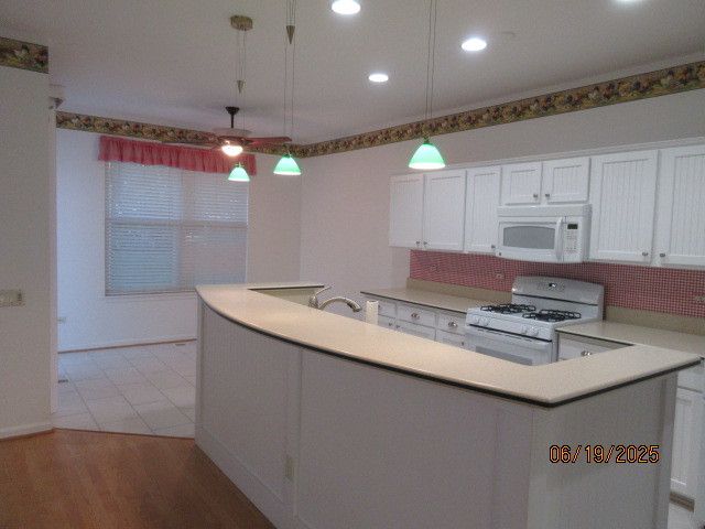 13005 Big Horn Drive, Huntley, IL 60142