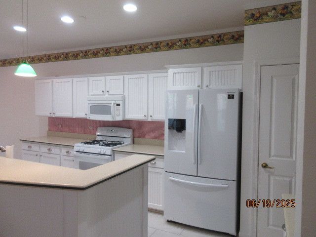 13005 Big Horn Drive, Huntley, IL 60142