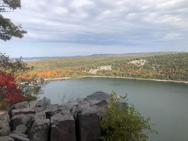 S6053 South Shore Road, Baraboo, WI 53913