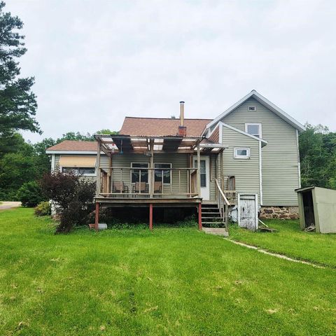 S6053 South Shore Road, Baraboo, WI 53913